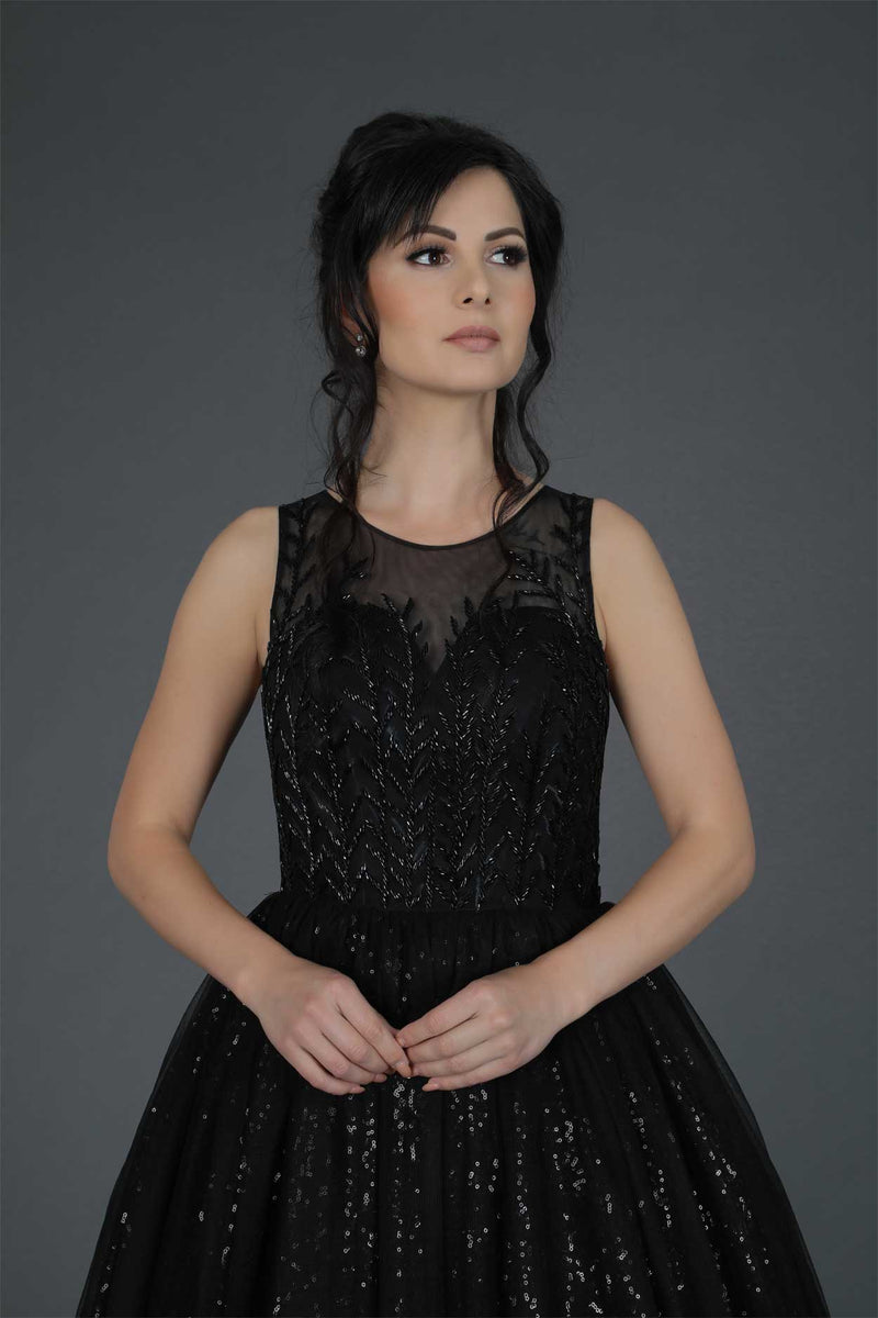 PRIMA-DONA